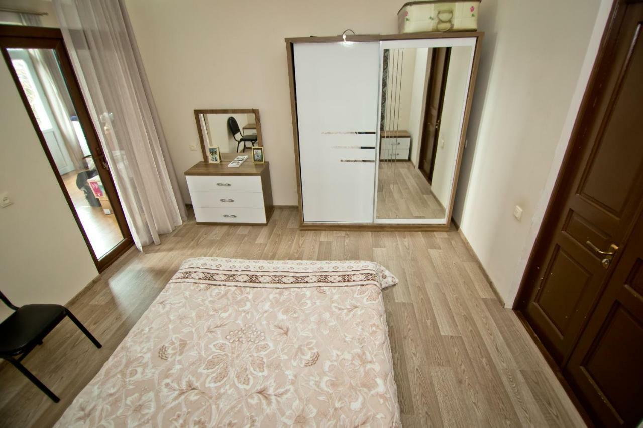 Guesthouse Mtsvane Koncxi 22 엠비즈엔 콘스키 외부 사진